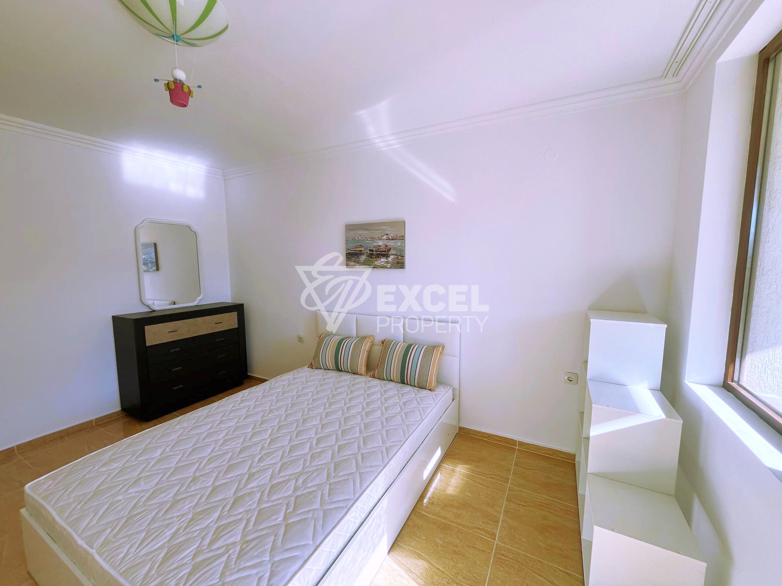 Просторен, тристаен апартамент в комплекс „Камбани 3“, Свети Влас