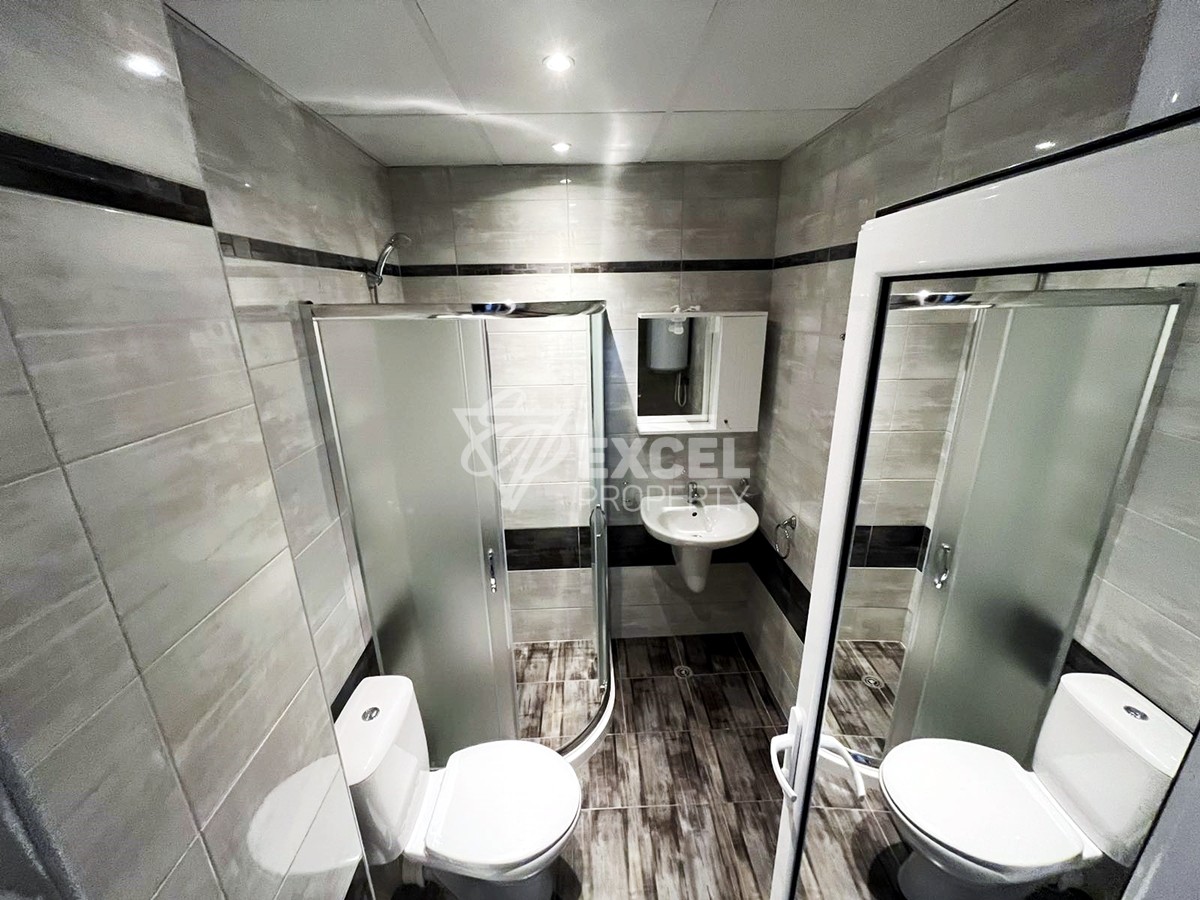 Тристаен апартамент, втора линия море.