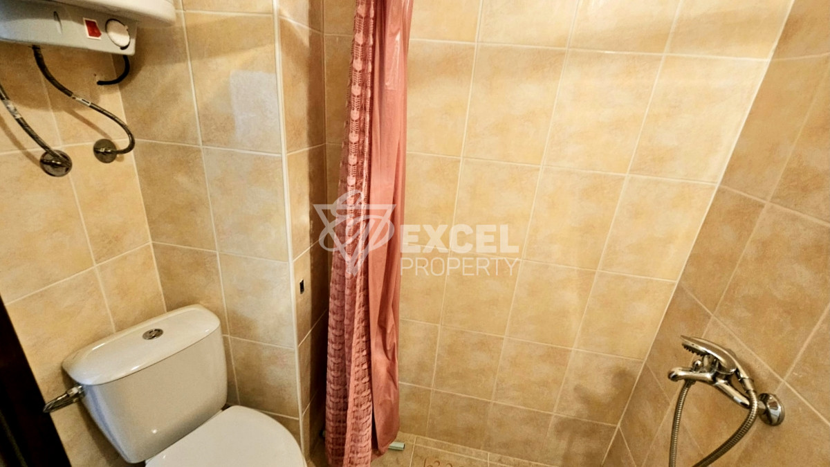 Мебелирано студио в комплекс Съни Дей 6