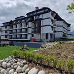Студио с тераса за продажба в Банско до Гондолата