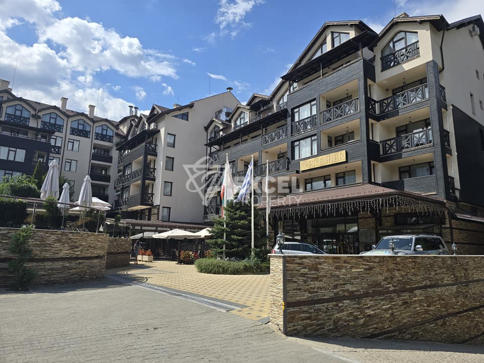 PREMIER Luxury Mountain Resort: двустаен апартамент с фронтална гледка към Пирин планина за продажба в Банско