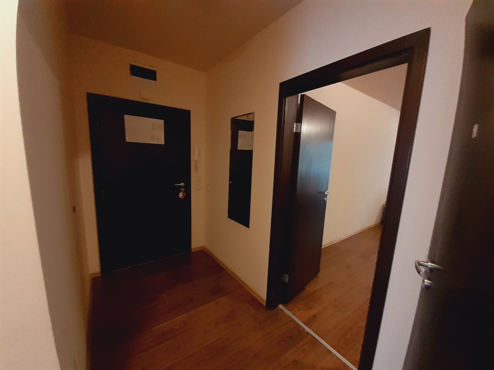 Двустаен апартамент в Банско Роял Тауърс до Ски лифта
