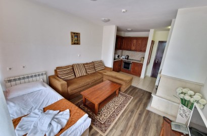 Ваканционен имот: Уютен, обзаведен, двустаен апартамент за продажба в Банско