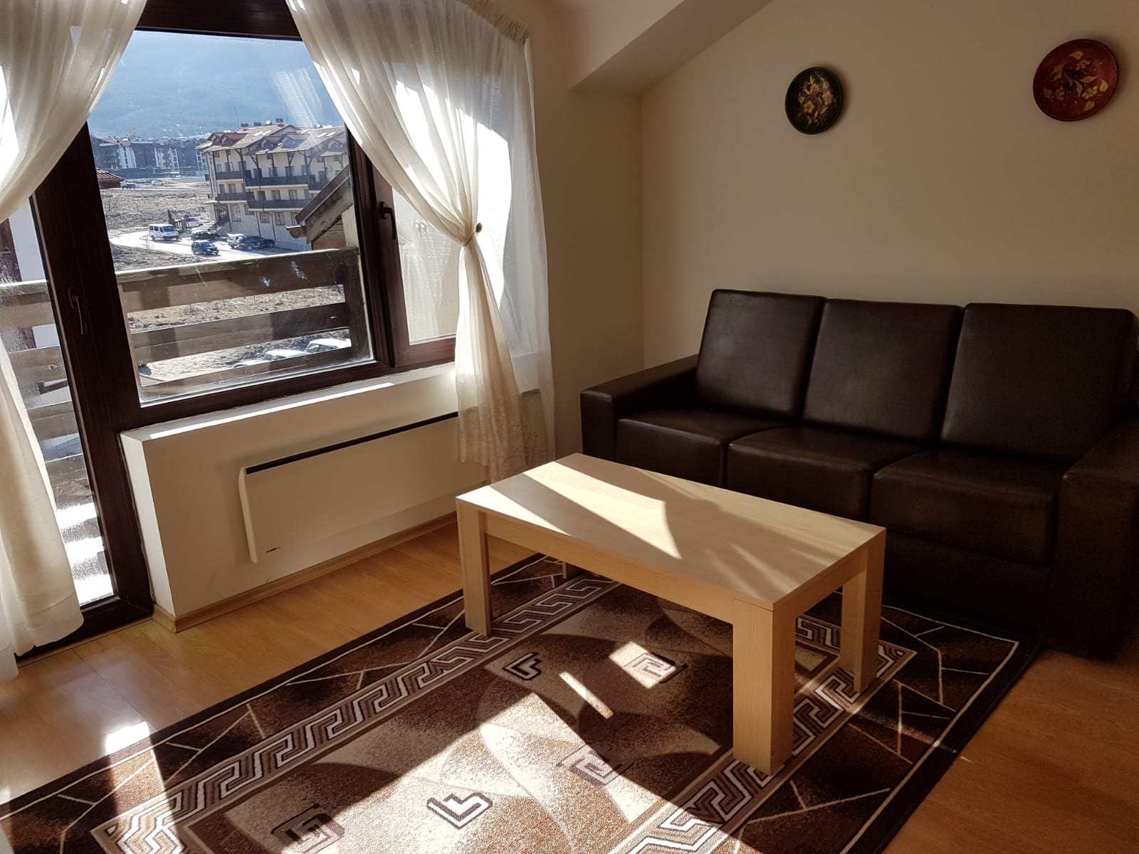 Двустаен апартамент за отдаване под наем с гледка към Пирин планина в Банско