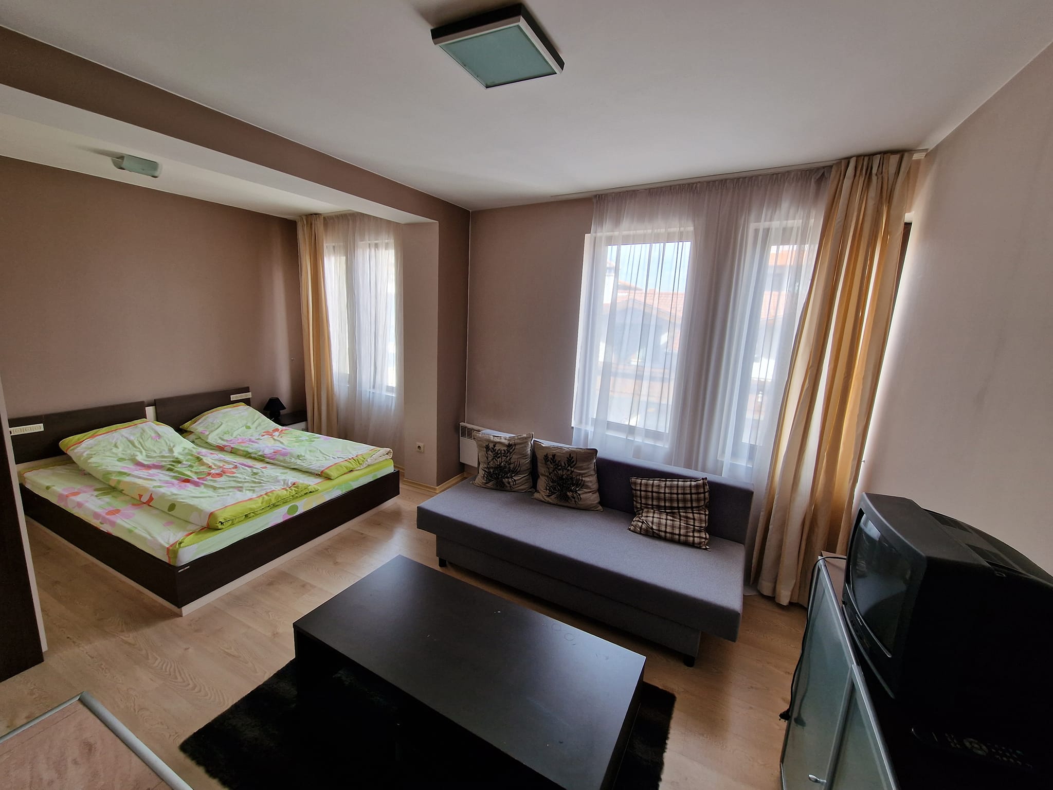 Bansko: Furnished studio in a residential building with a low maintenance fee