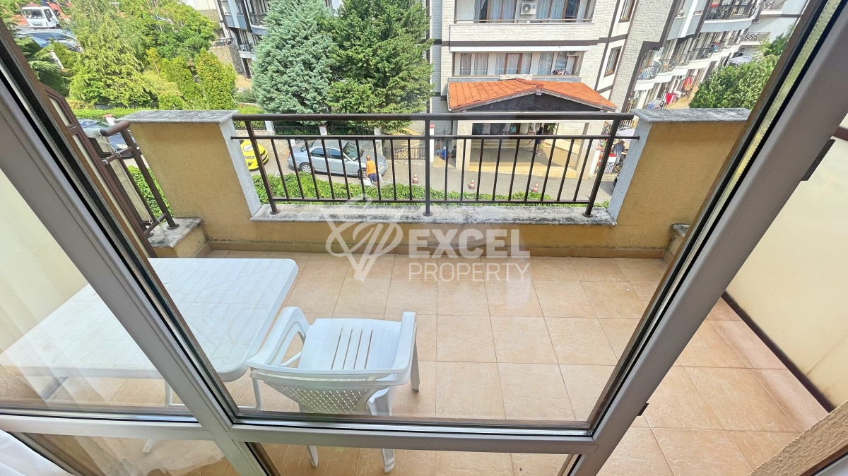 Обзаведено студио за продажба в Свети Влас, с частична гледка море