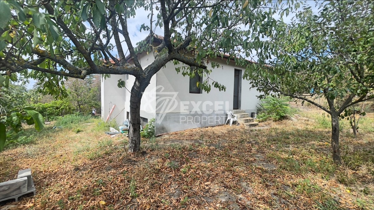 Едноетажна къща с две спални в Горица за продажба