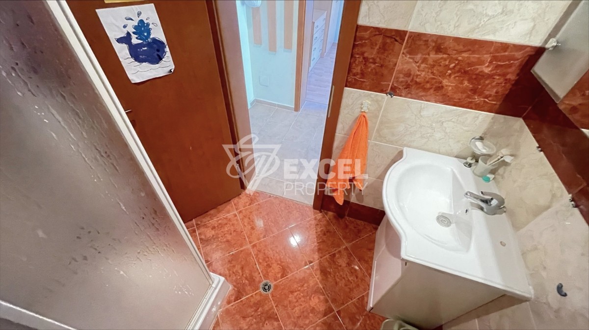 Обзаведен, двустаен апартамент в комплекс Империал Форт Клуб.