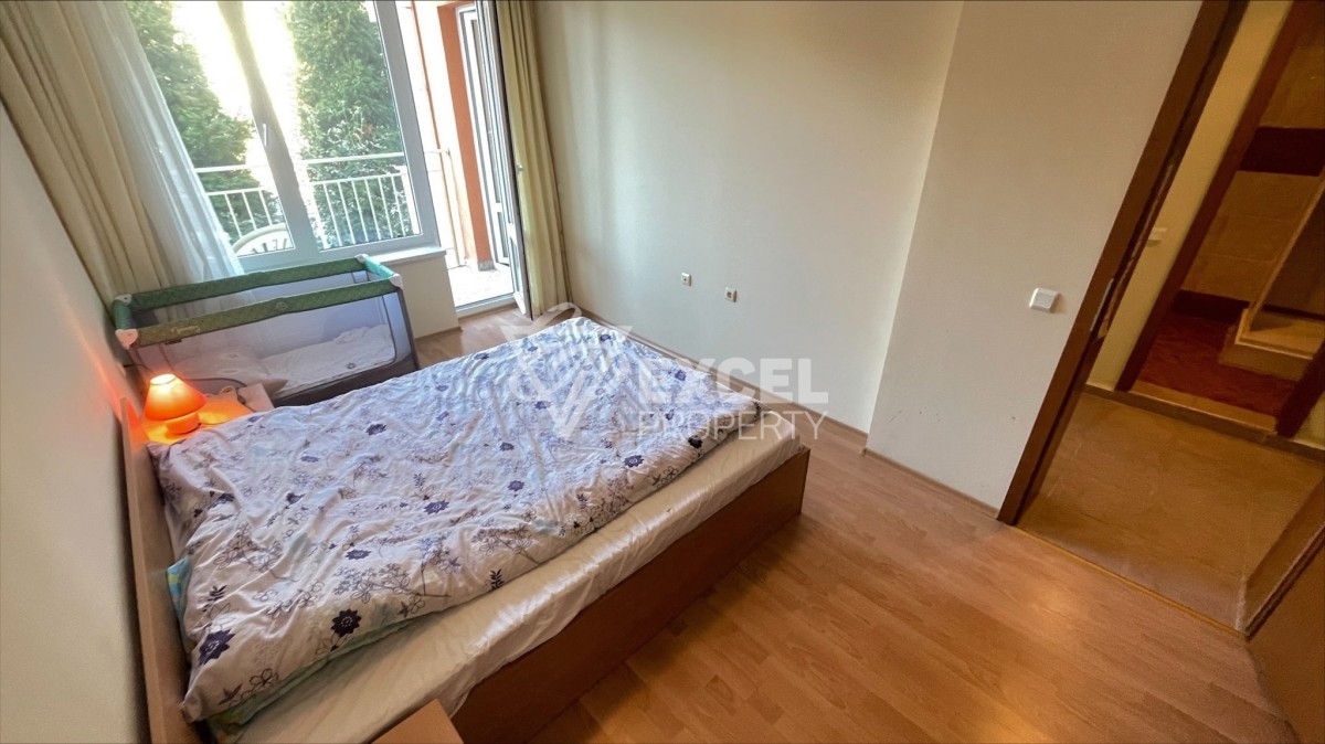 Обзаведен, двустаен апартамент в комплекс Империал Форт Клуб.