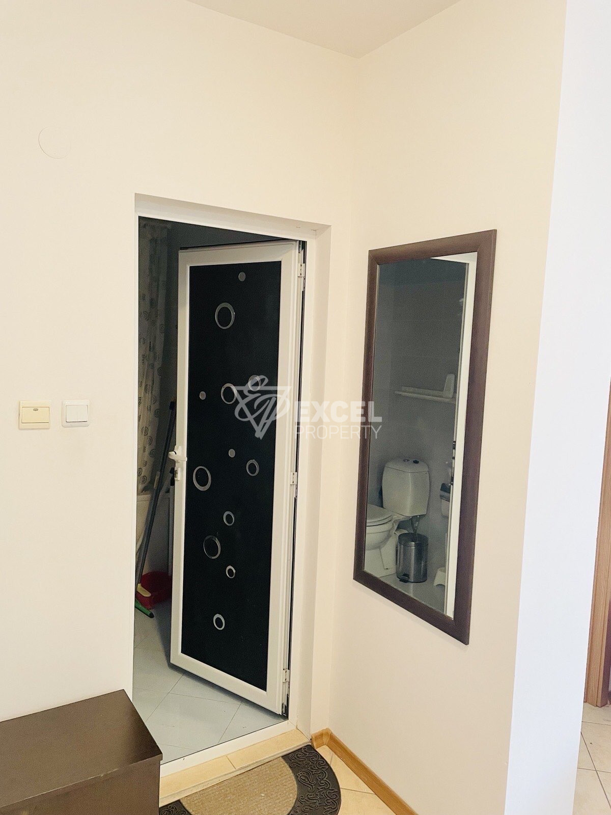 Обзаведен, тристаен апартамент в Слънчев Бряг в комплекс Съни Биич Хилс